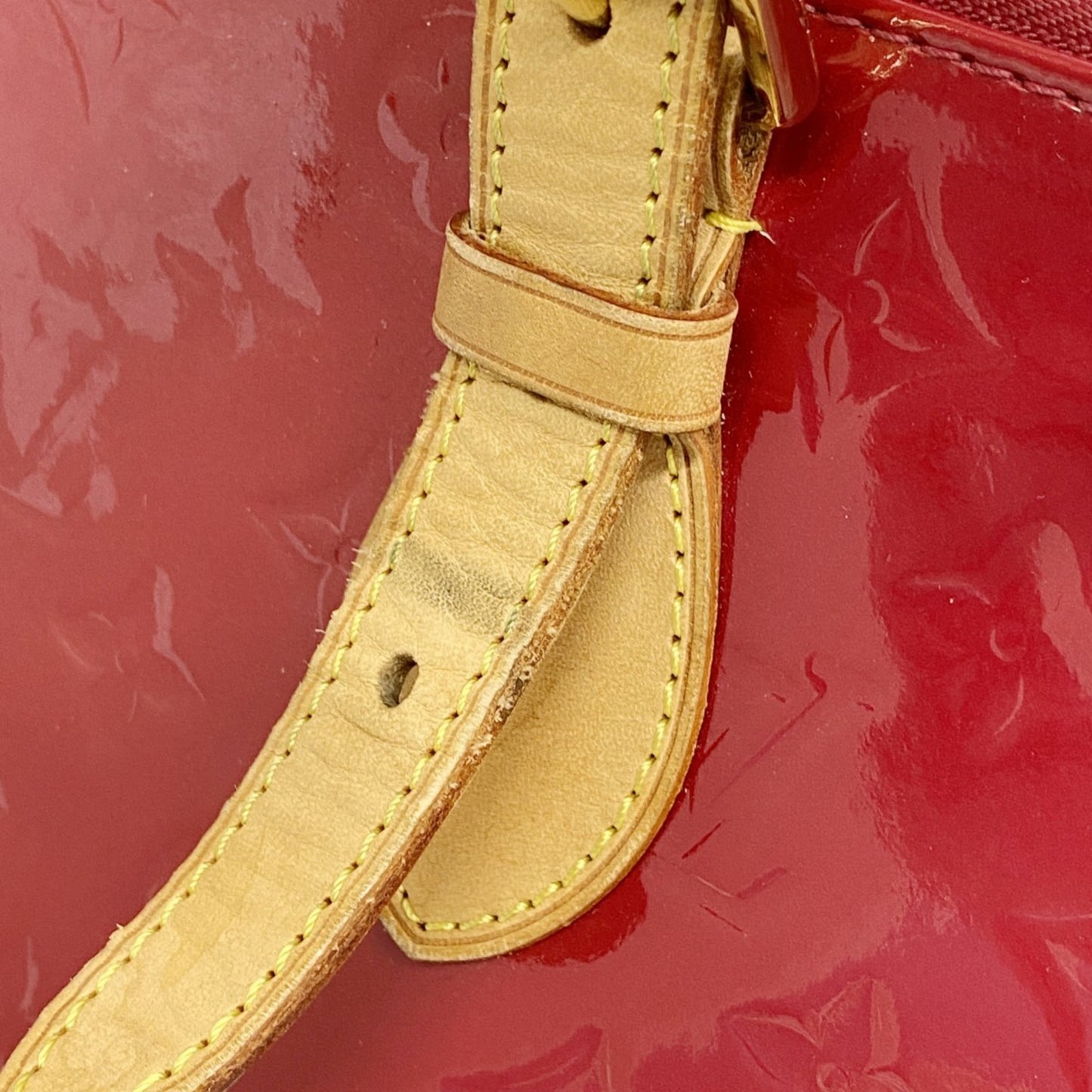 Louis Vuitton Vernis Rosewood Avenue Handbag M93507 Pomme D'Amour