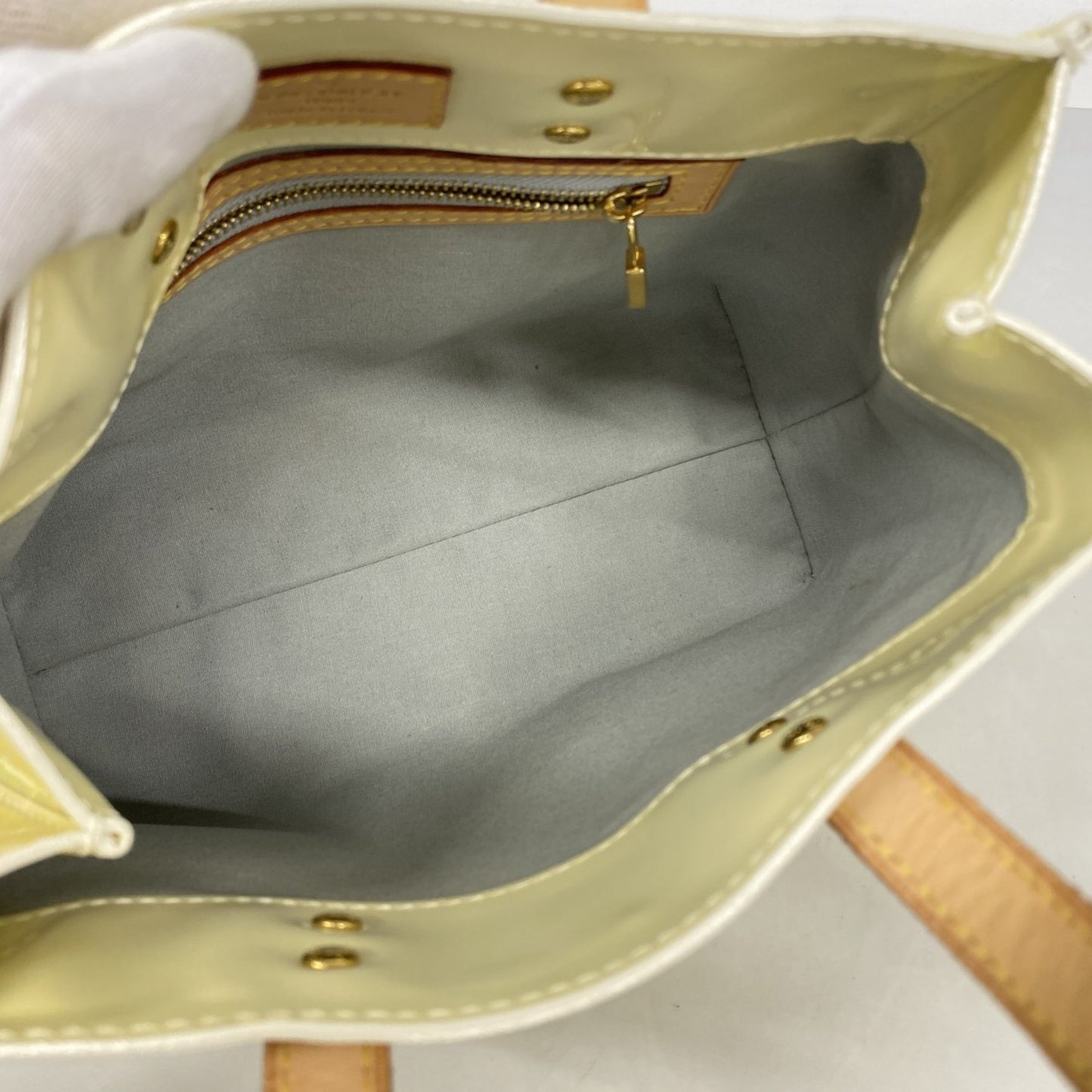 Louis Vuitton Vernis Reed Pm Handbag M91336 Pearl