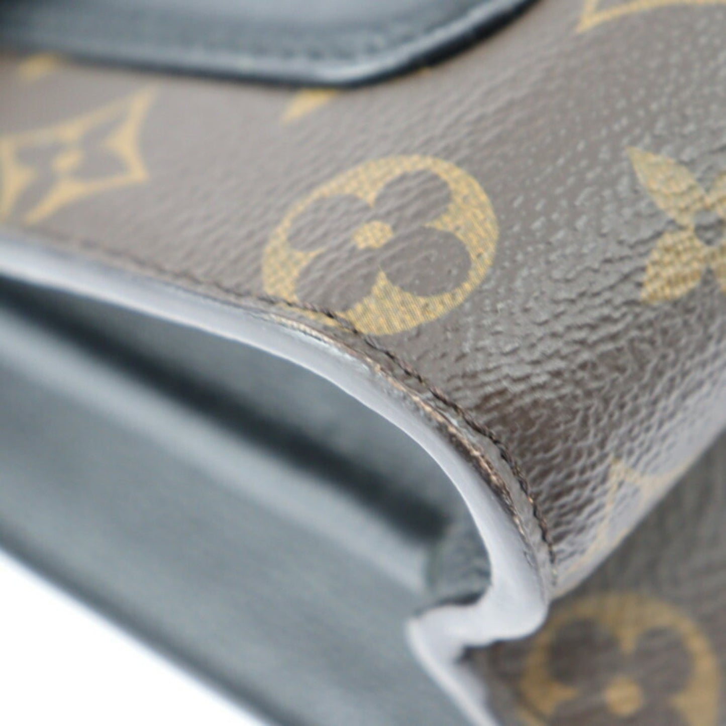 Louis Vuitton Louis Vuitton Victoire Shoulder Bag M41730 Monogram Canvas Calfskin Brown Black Gold