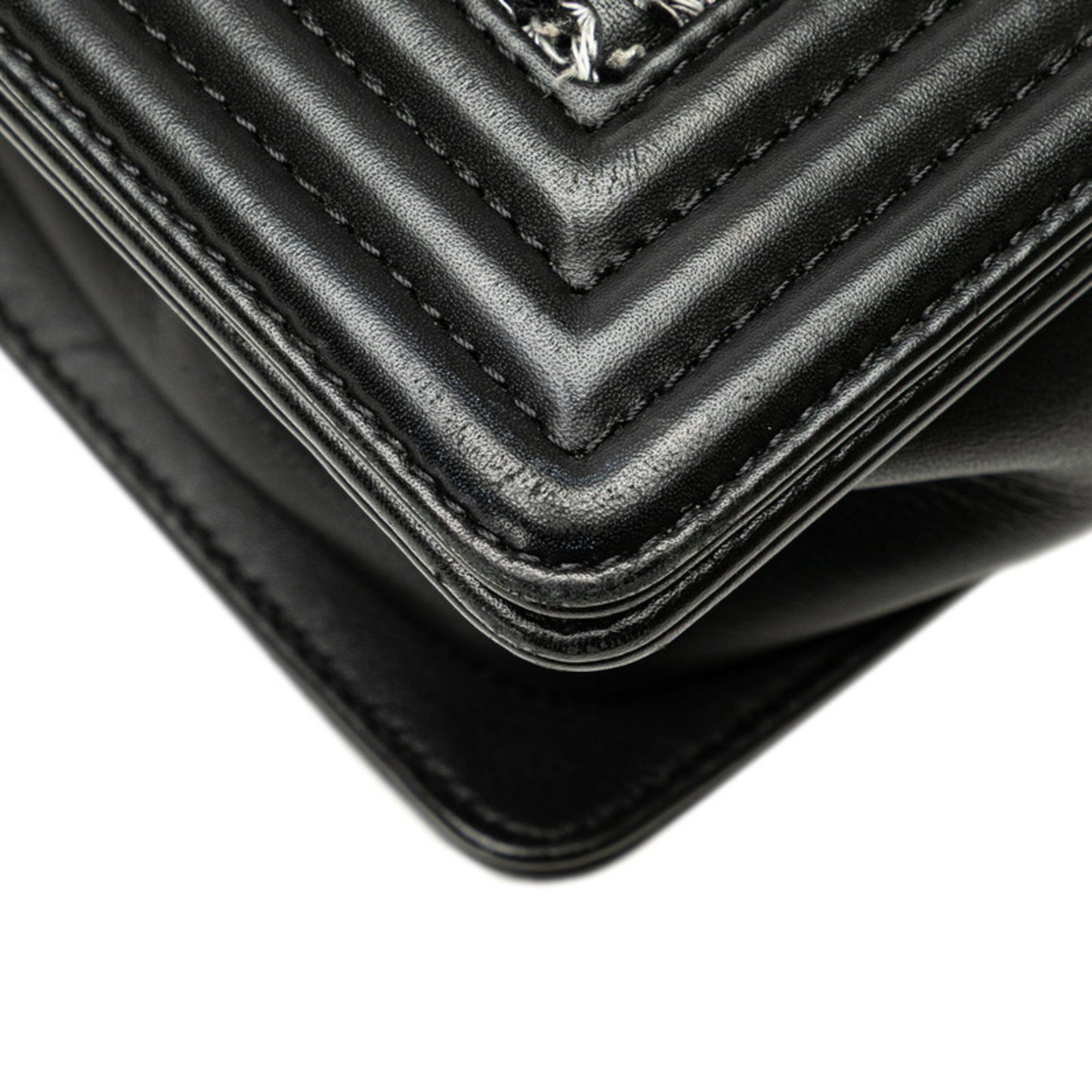 Chanel Boy Chanel 25 Crossbody Chain Shoulder Bag In Black