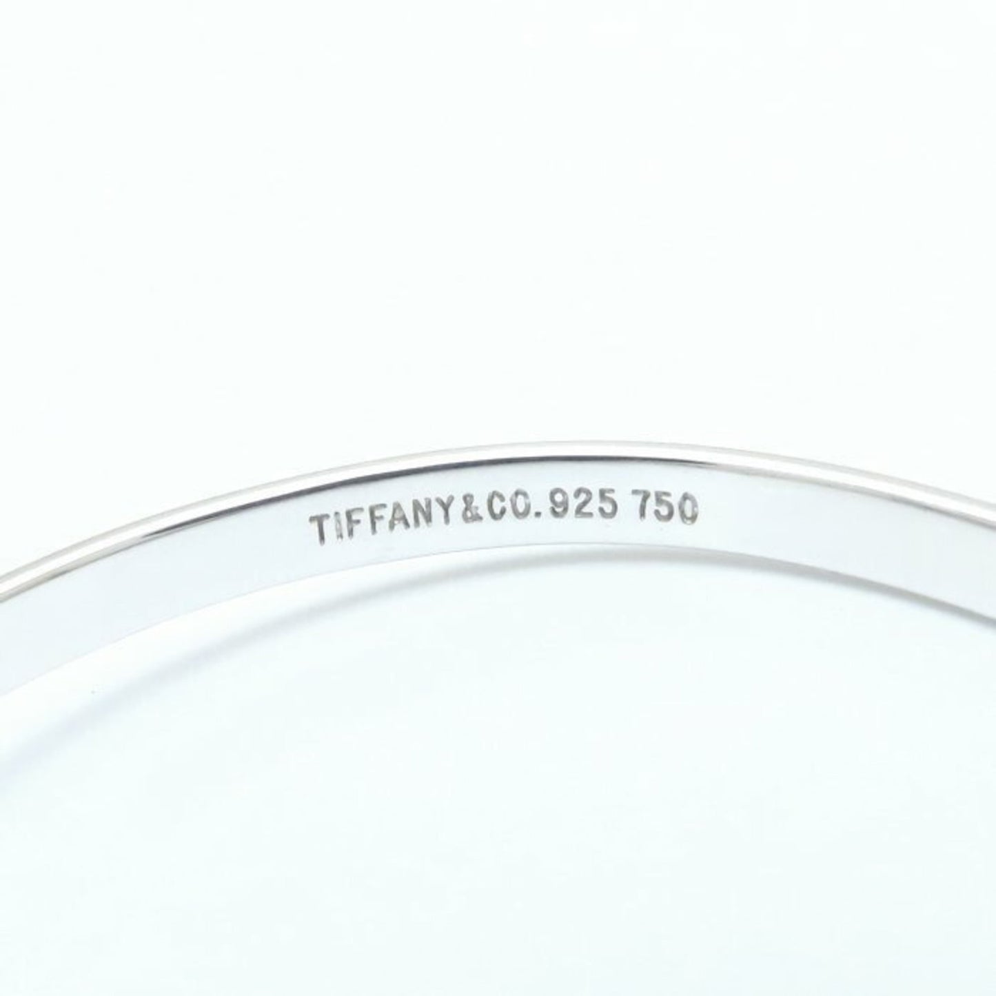 Tiffany & Co. Tiffany Hook Eye Bangle