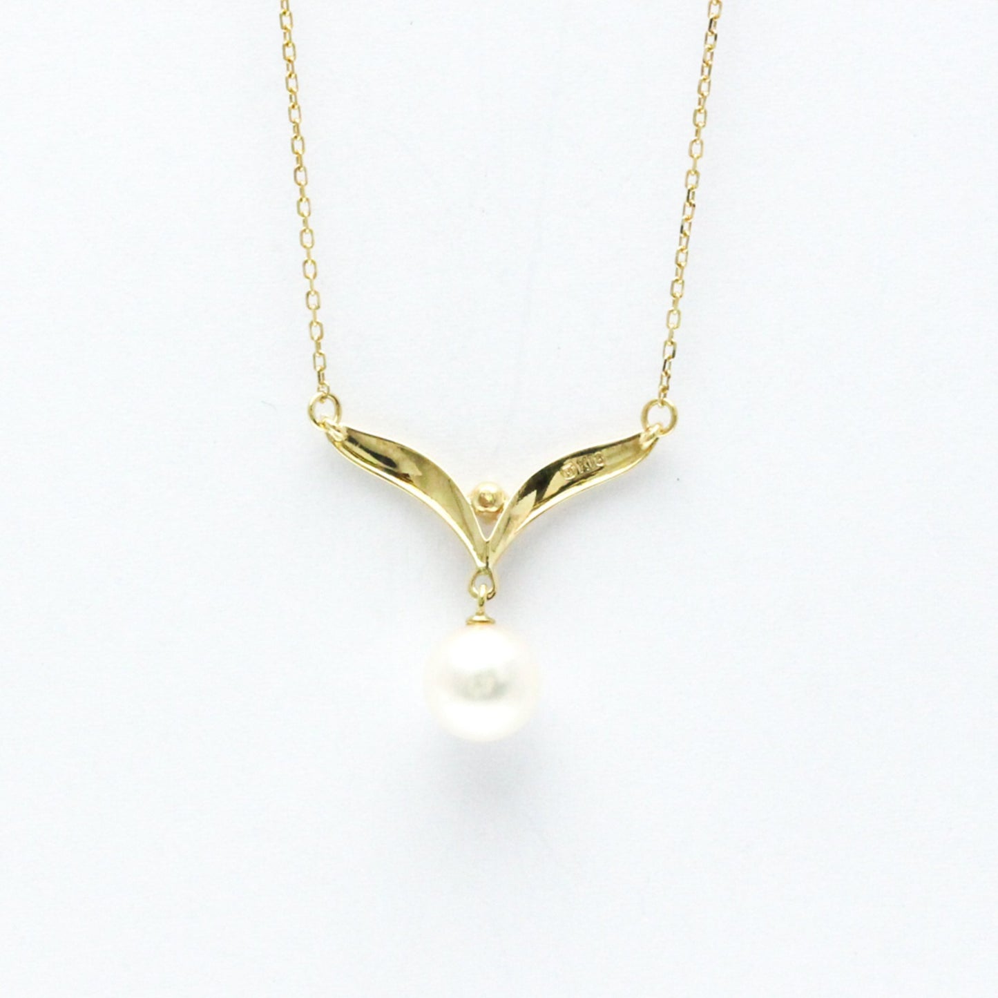 Mikimoto Pearl Diamond Necklace Yellow Gold (18K) Diamond