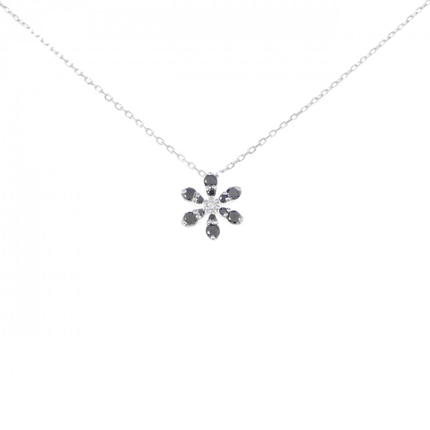 Ponte Vecchio Diamond Necklace 0.16Ct