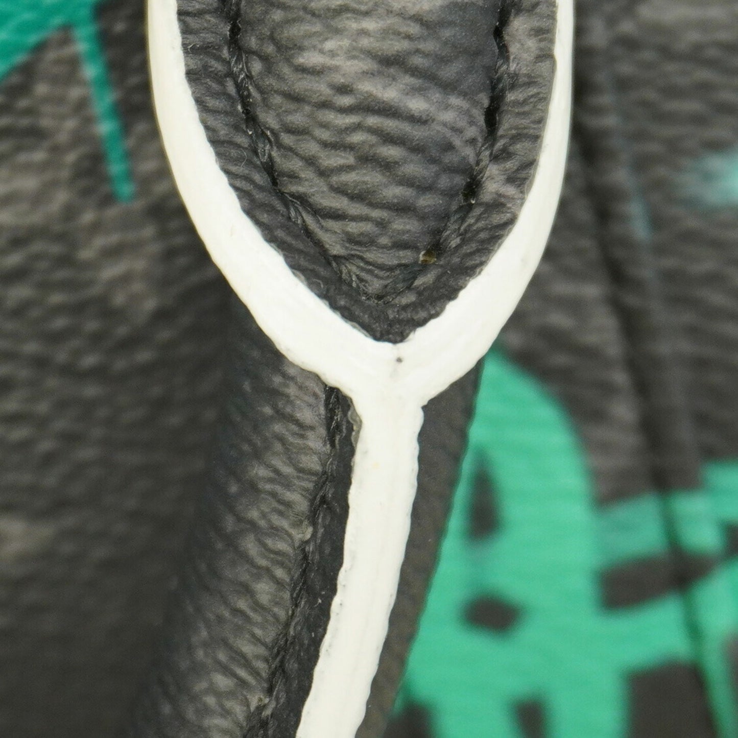 Louis Vuitton Monogram Eclipse Speedy Bandouliere 25 Handbag M21399 Black/Green 2-Way Bag