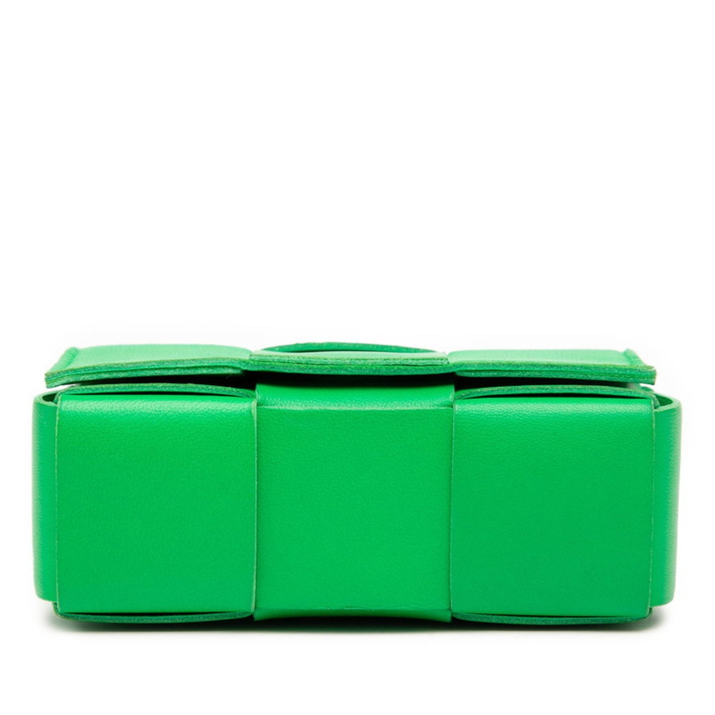 Bottega Veneta Maxi Intrecciato Cassette Shoulder Bag In Green Leather