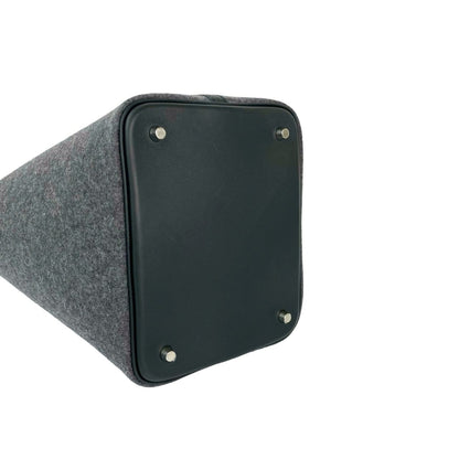 Unused Y-Stamped Hermes Picotin Lock Pm Felt And Swift Leather Handbag In Gray Black