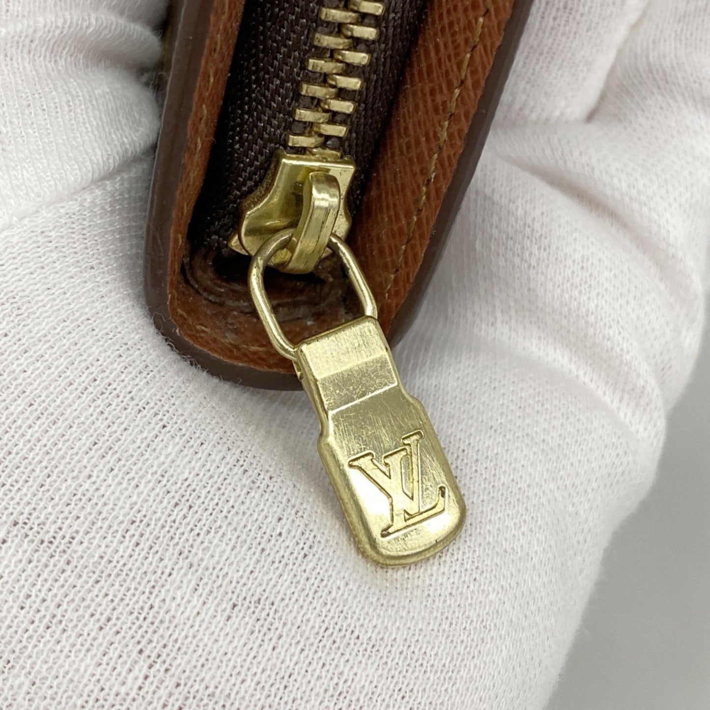 (Bi-Fold) Louis Vuitton Long Wallet