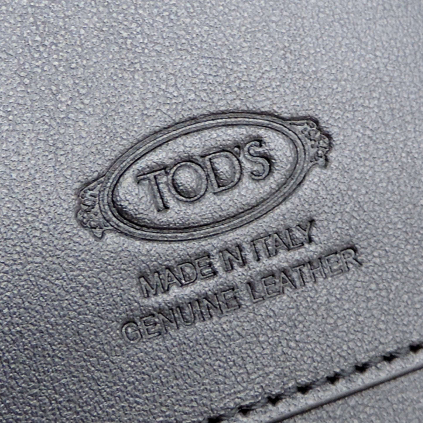 Tods Tod'S Medium Smartphone Holder Pouch Xamtba34300Uppb999