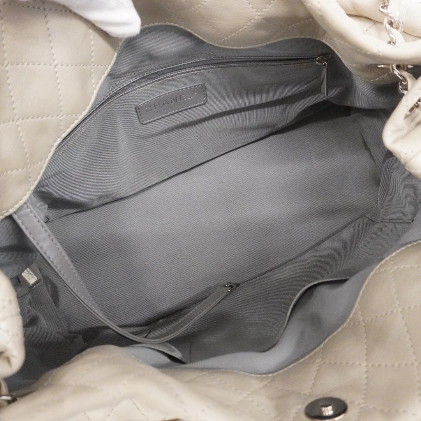 Chanel Portobello Chain Handbag