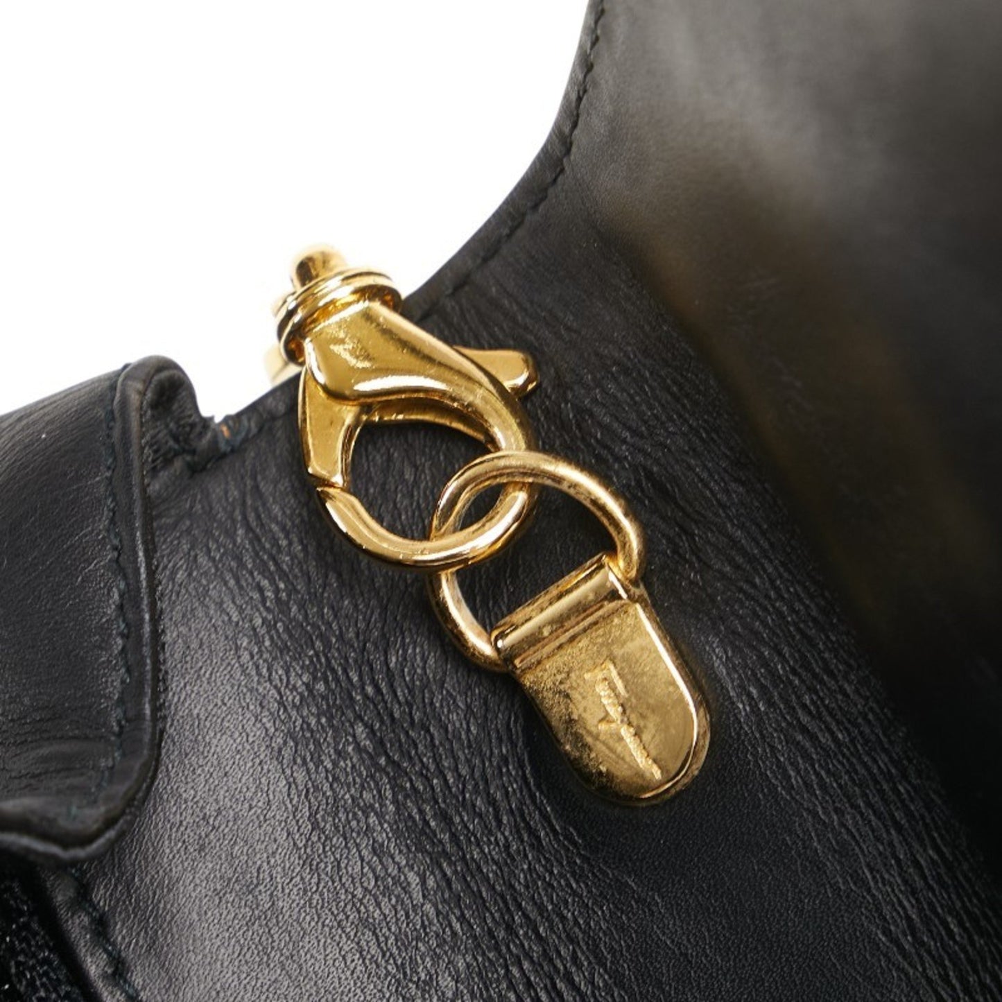 Salvatore Ferragamo Gancini Crossbody Chain Shoulder Bag Aq214204 Black Leather