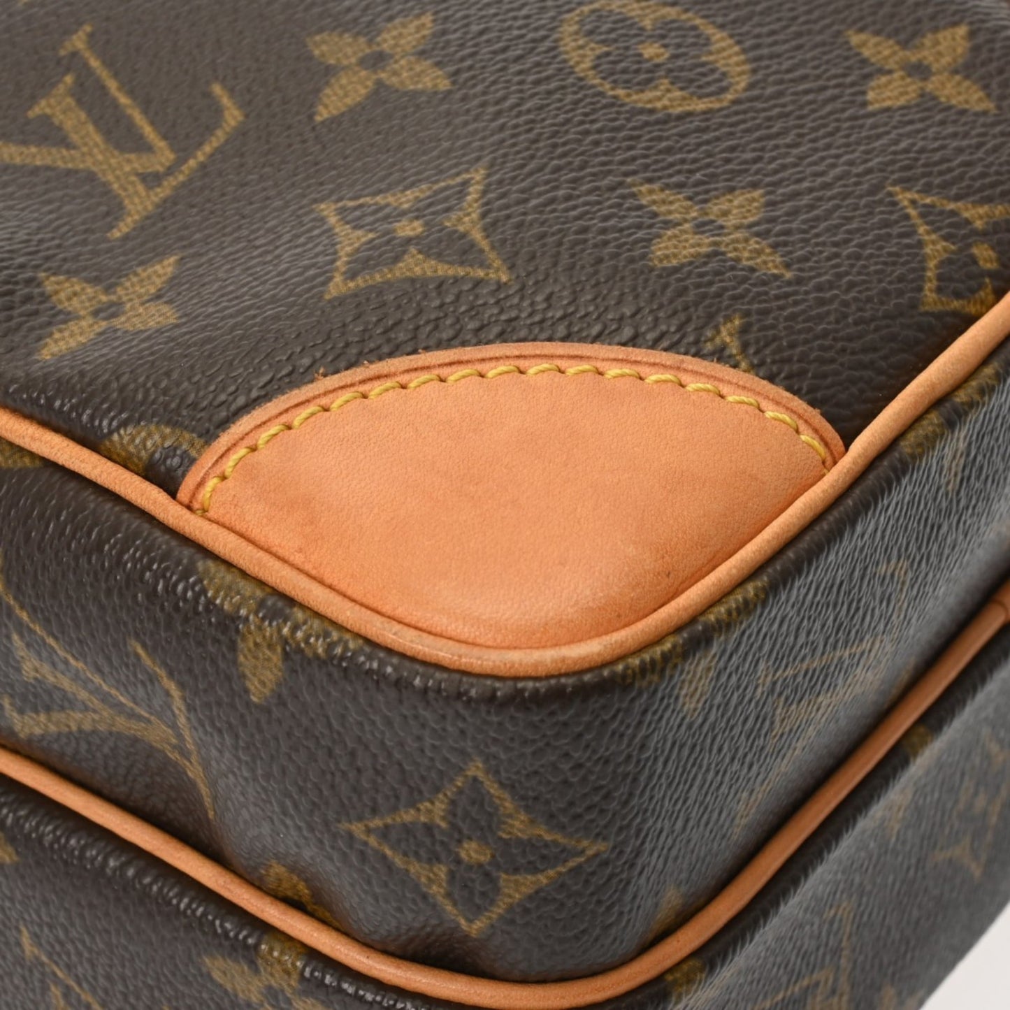 Louis Vuitton Amazon Women'S Shoulder Bag Brown