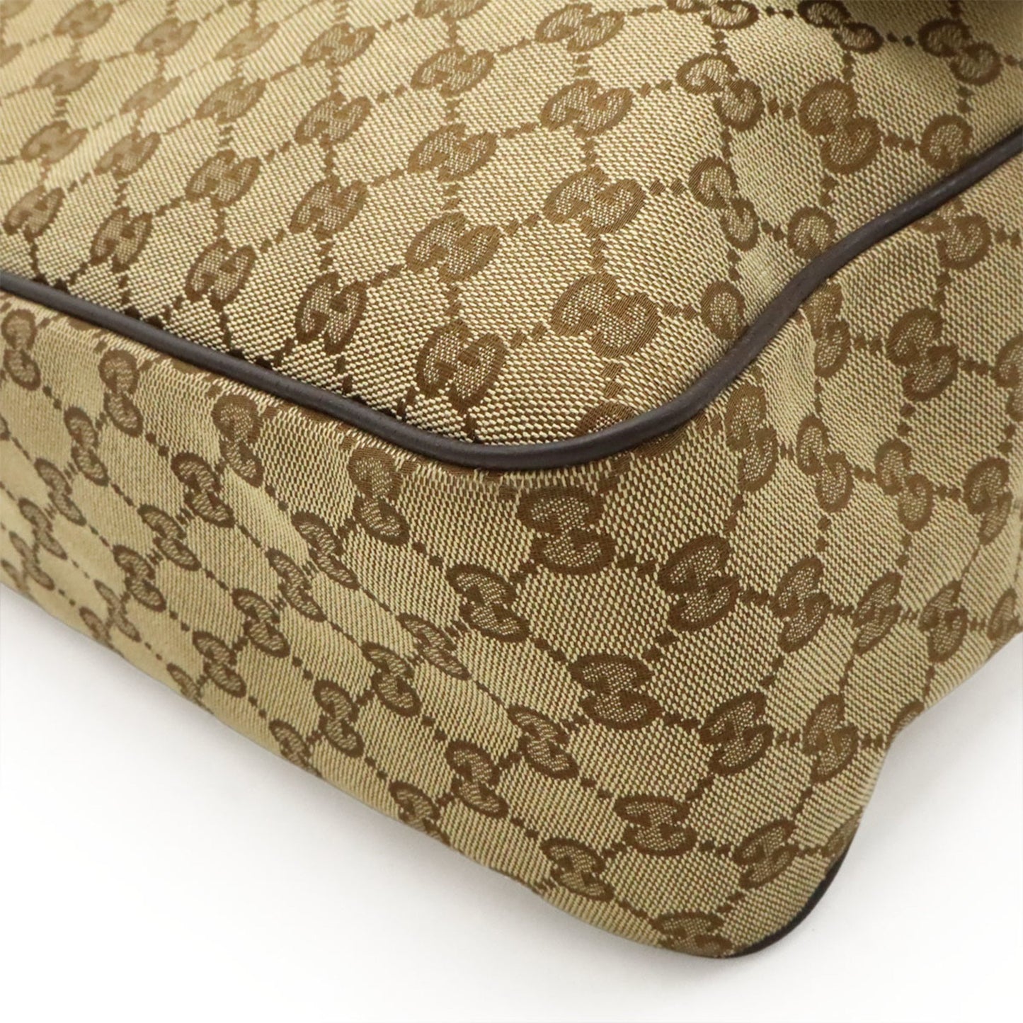 Gucci Gg Canvas Shoulder Bag
