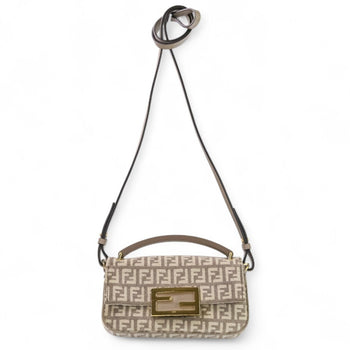 Fendi Zucca Baguette Tapestry Fabric Phone Pouch Shoulder Bag 7As142 Greige