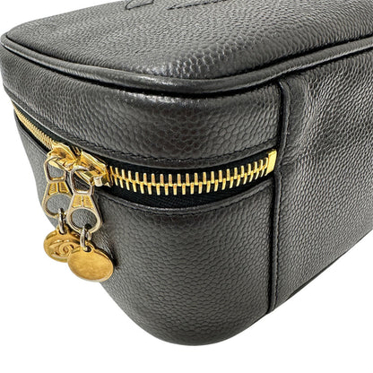 Chanel Matelasse Women'S Handbag In Black Leather With Gold Hardware