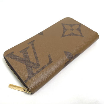 Louis Vuitton M69353 Monogram Giant Zippy Wallet