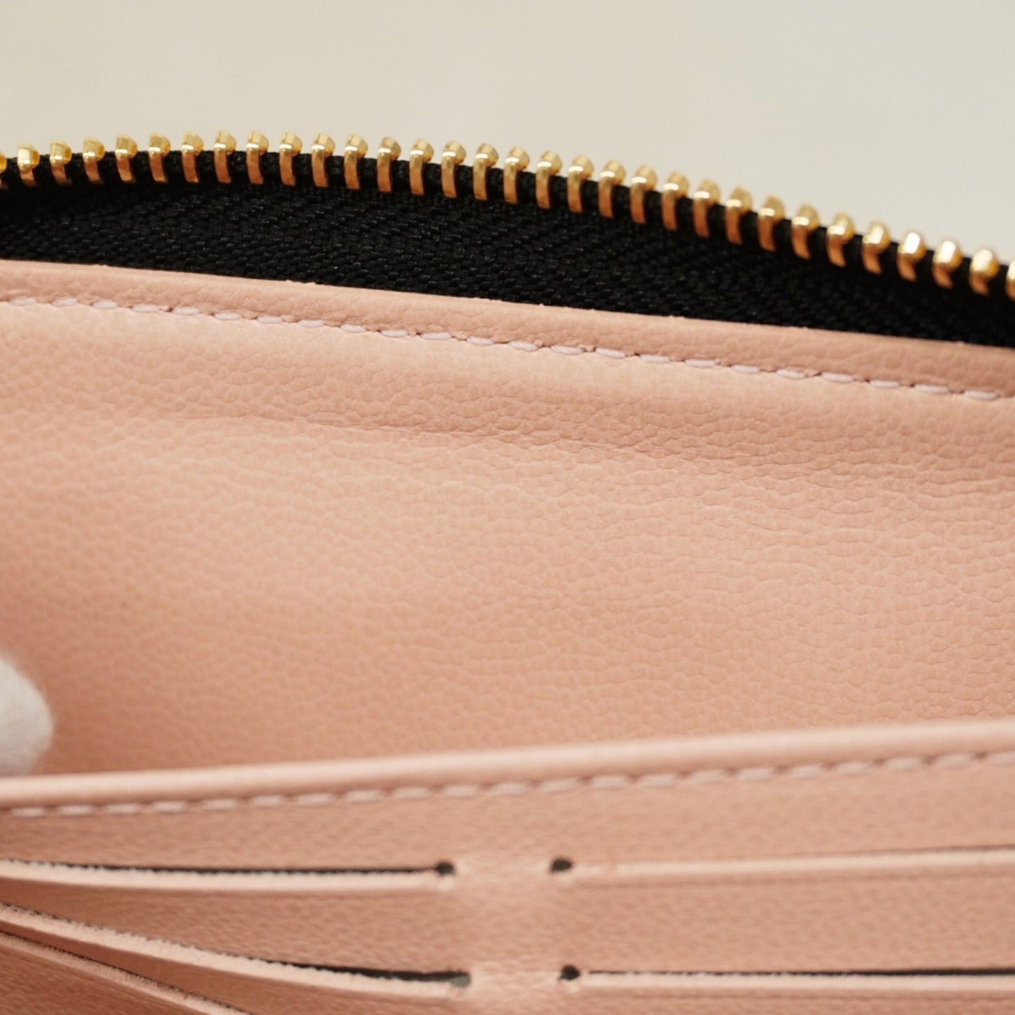 Louis Vuitton Monogram Embossed Zippy Wallet M12152 Black/Pink