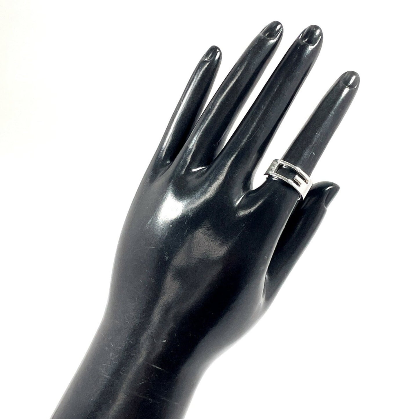 Gucci Branded Cutout G Ring