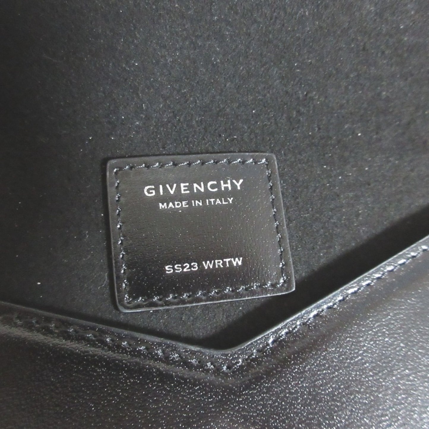 Givenchy Calf Leather 4G Logo Flap Flat Pouch Small Item Clutch Bag Ss23 Wrtw Black