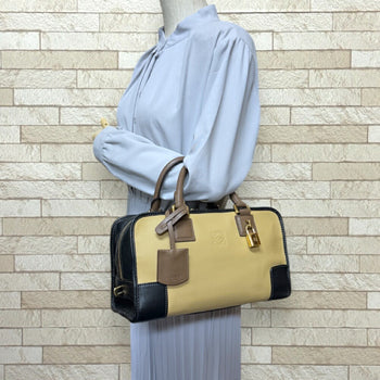 Loewe Amazona 28 Handbag Leather 352.69La03 Beige