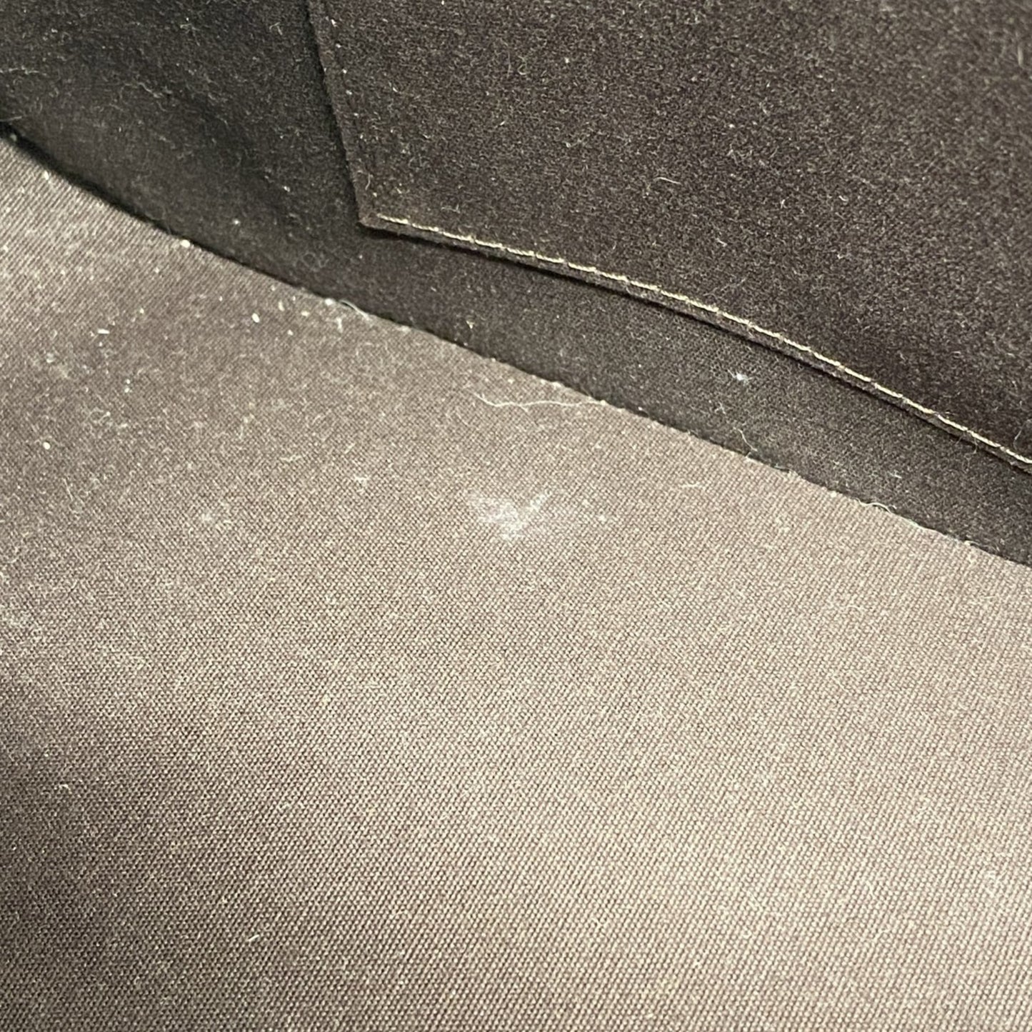 Louis Vuitton Vernis Rosewood Avenue Handbag M93510 Amaranth