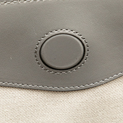 Gucci Gg Embossed Tote Bag 700421 Gray Leather