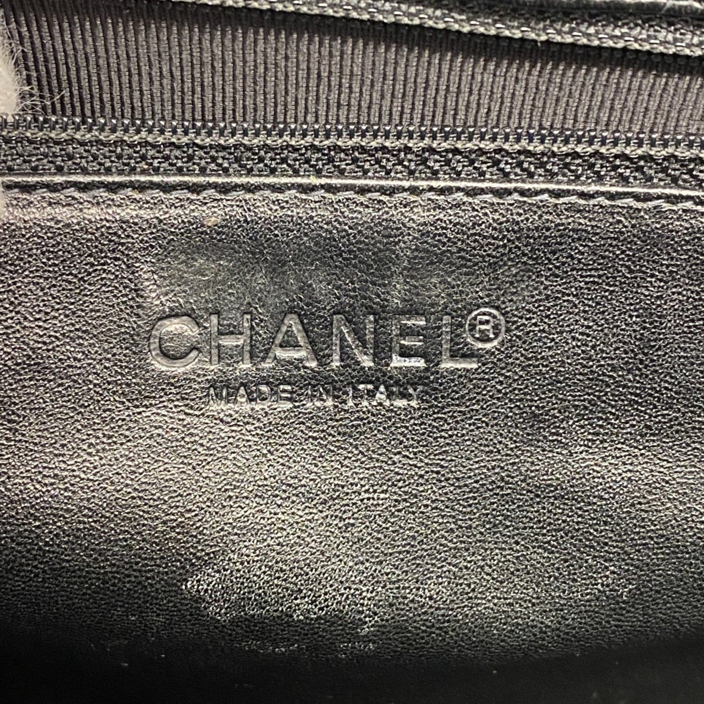 Chanel Chocolate Bar Tote Bag In Patent Leather