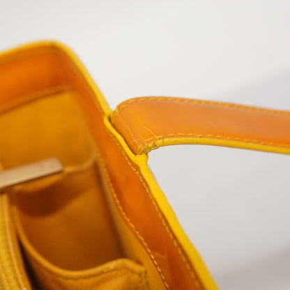 Chanel Tote Bag In Patent Leather