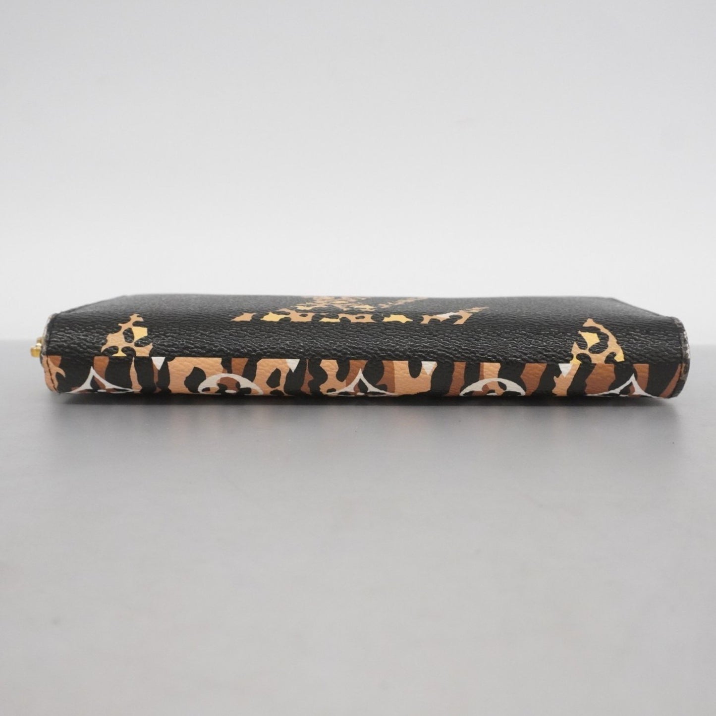 Louis Vuitton Monogram Jungle Zippy Wallet M44744 Brown Noir