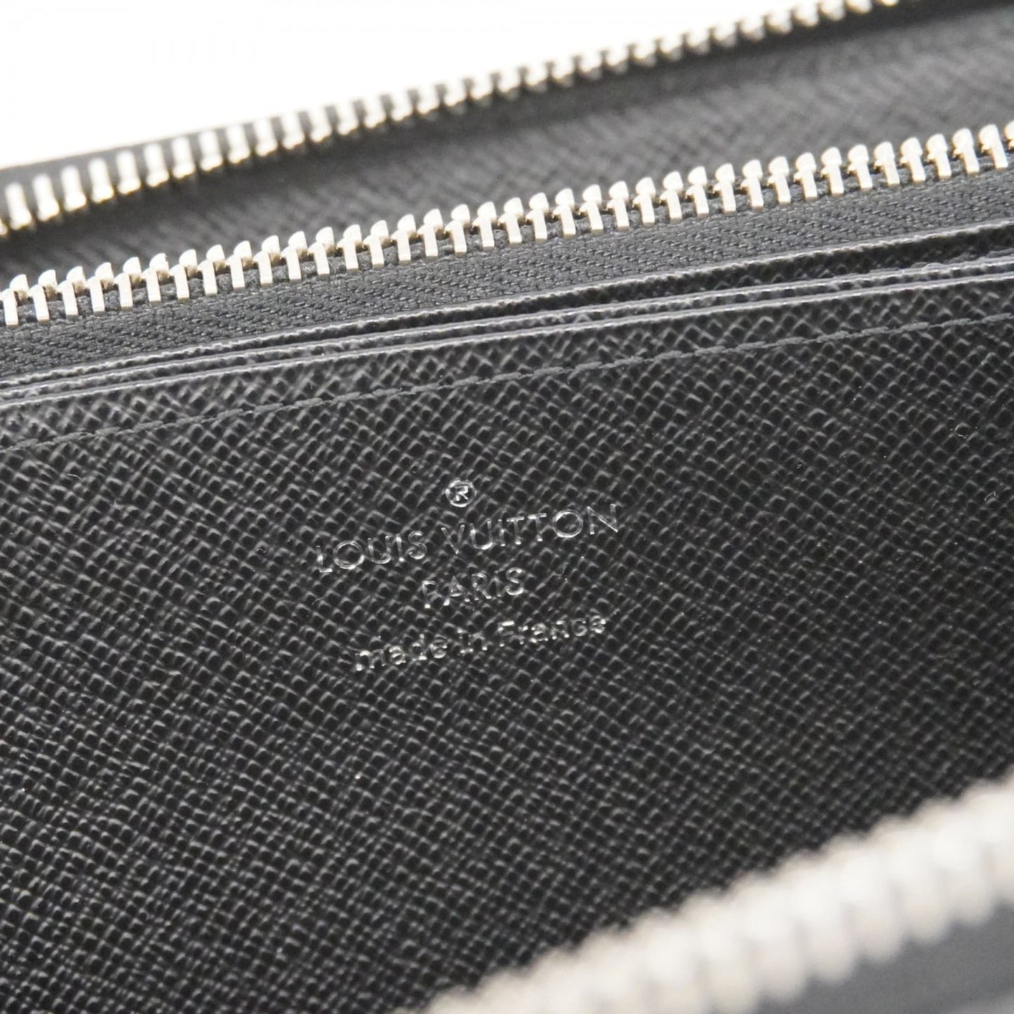 (Bi-Fold) Louis Vuitton Long Wallet