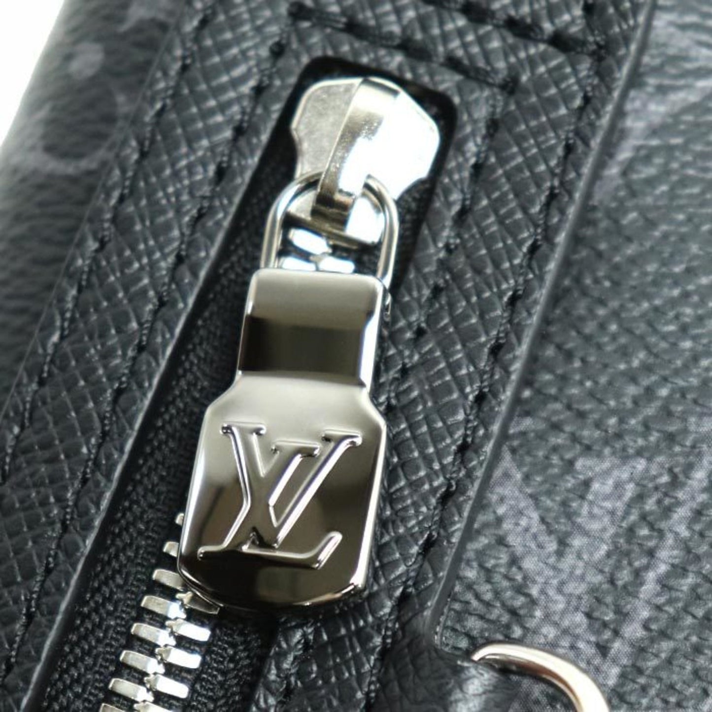 Louis Vuitton Louis Vuitton Duo Sling Bag