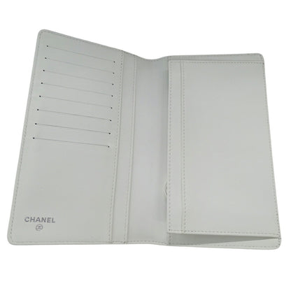 Chanel Women'S Bifold Wallet