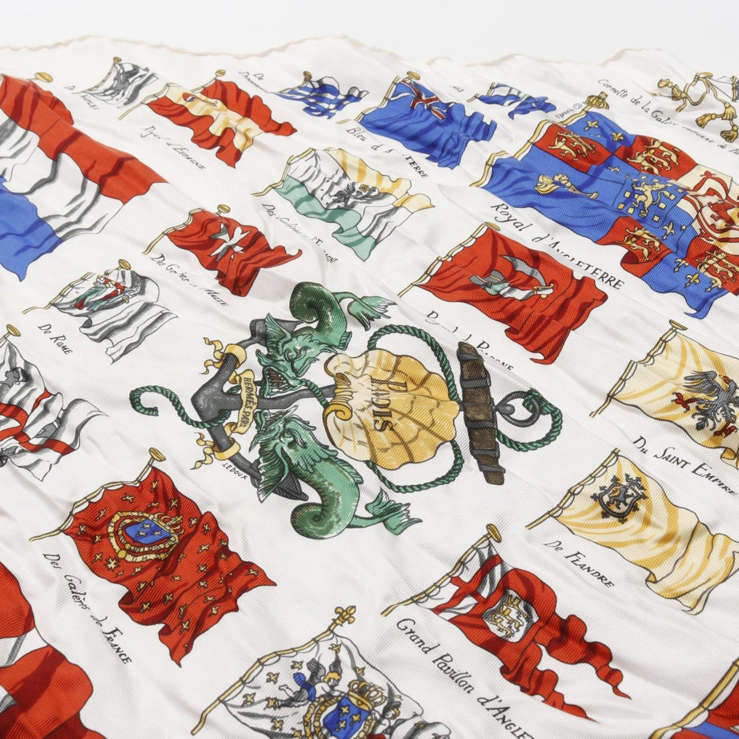 Hermes Herms Petit Carr 45 Pavois Silk Scarf