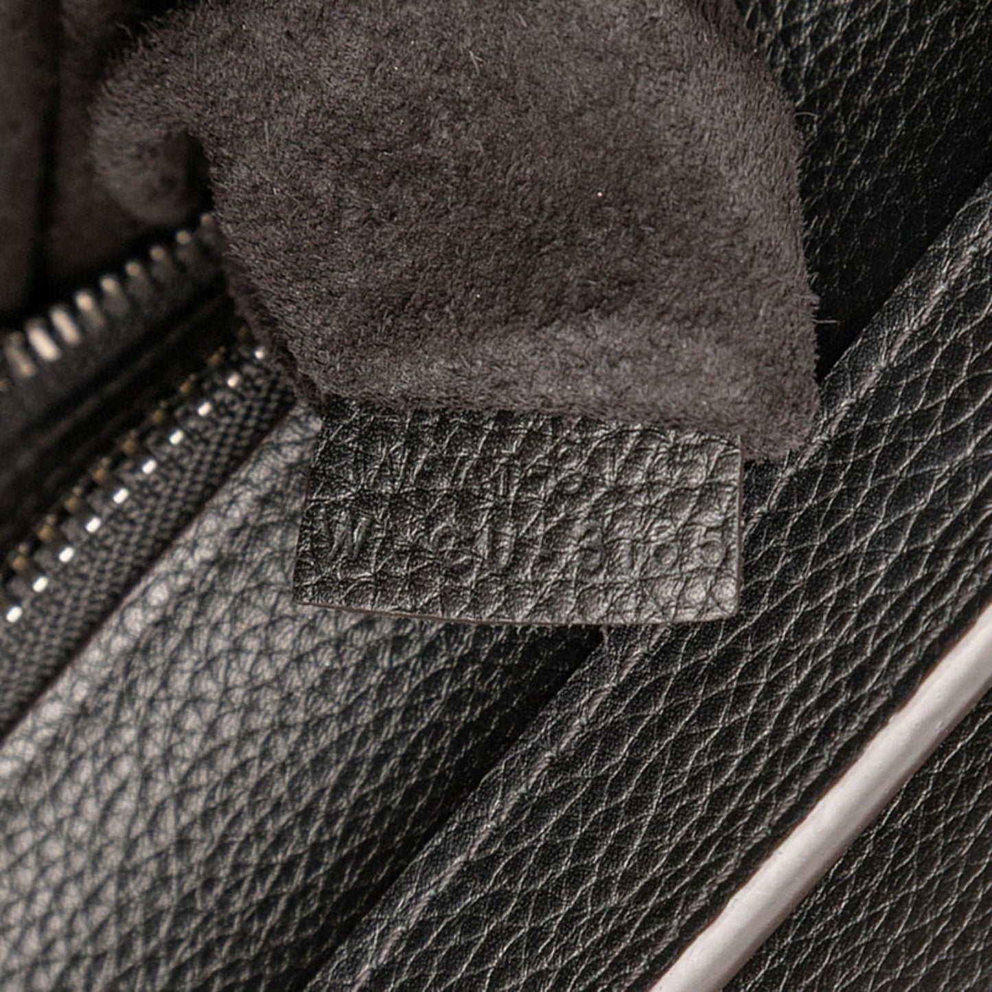 Celine Luggage Micro Shopper Handbag In Black Leather