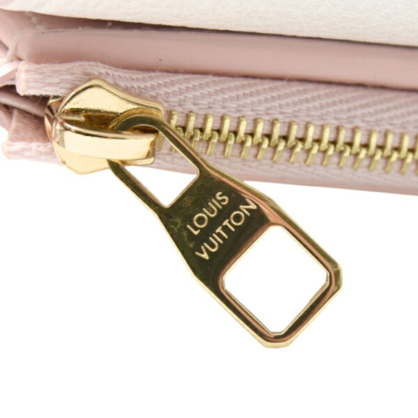 Louis Vuitton Portefeuille Capucines Compact Tri-Fold Wallet