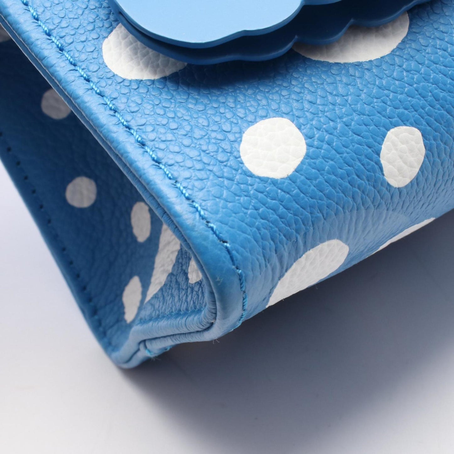 Louis Vuitton X Yayoi Kusama On The Go Pm Handbag