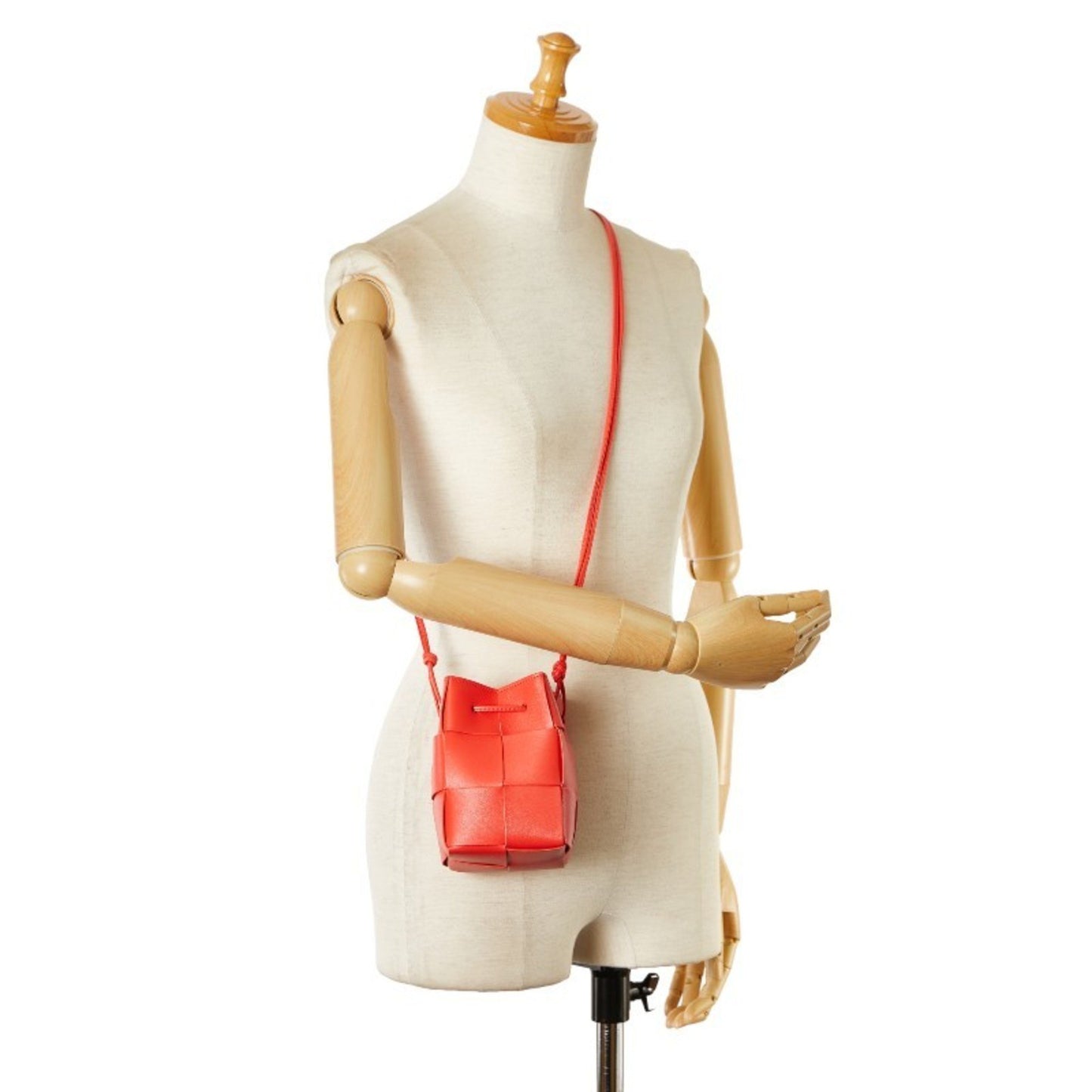 Bottega Veneta Maxi Intrecciato Small Cassette Bag Handbag Red Leather