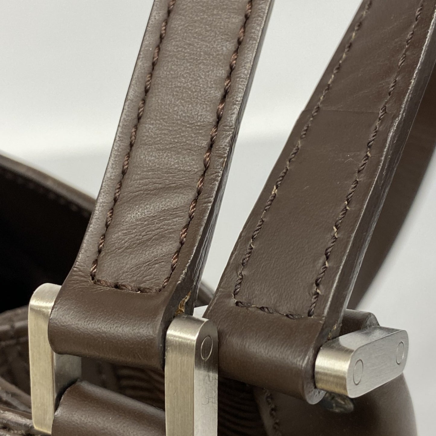 Louis Vuitton Epi Mandala Mm Shoulder Bag M5889D Mocha