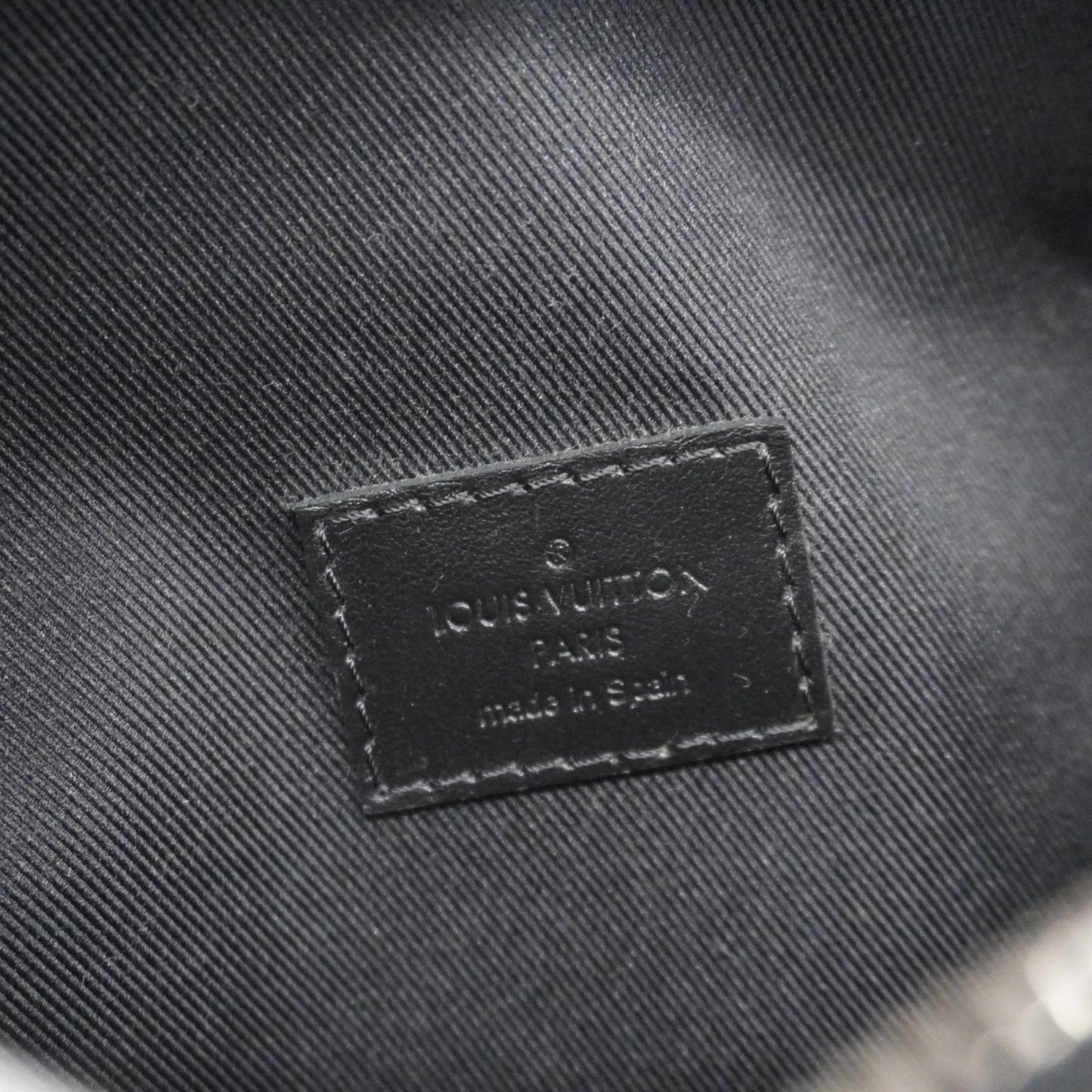 Louis Vuitton Monogram Eclipse Discovery Bum Bag M44336 Black