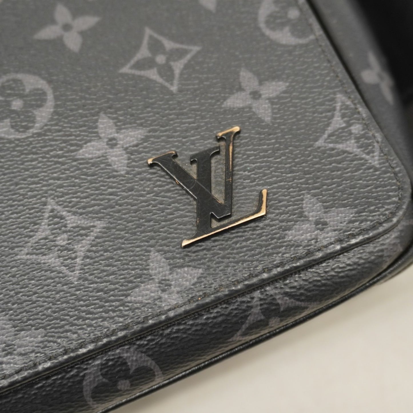 Louis Vuitton Monogram Eclipse District Pm Nv3 Shoulder Bag M46255 Black/Grey