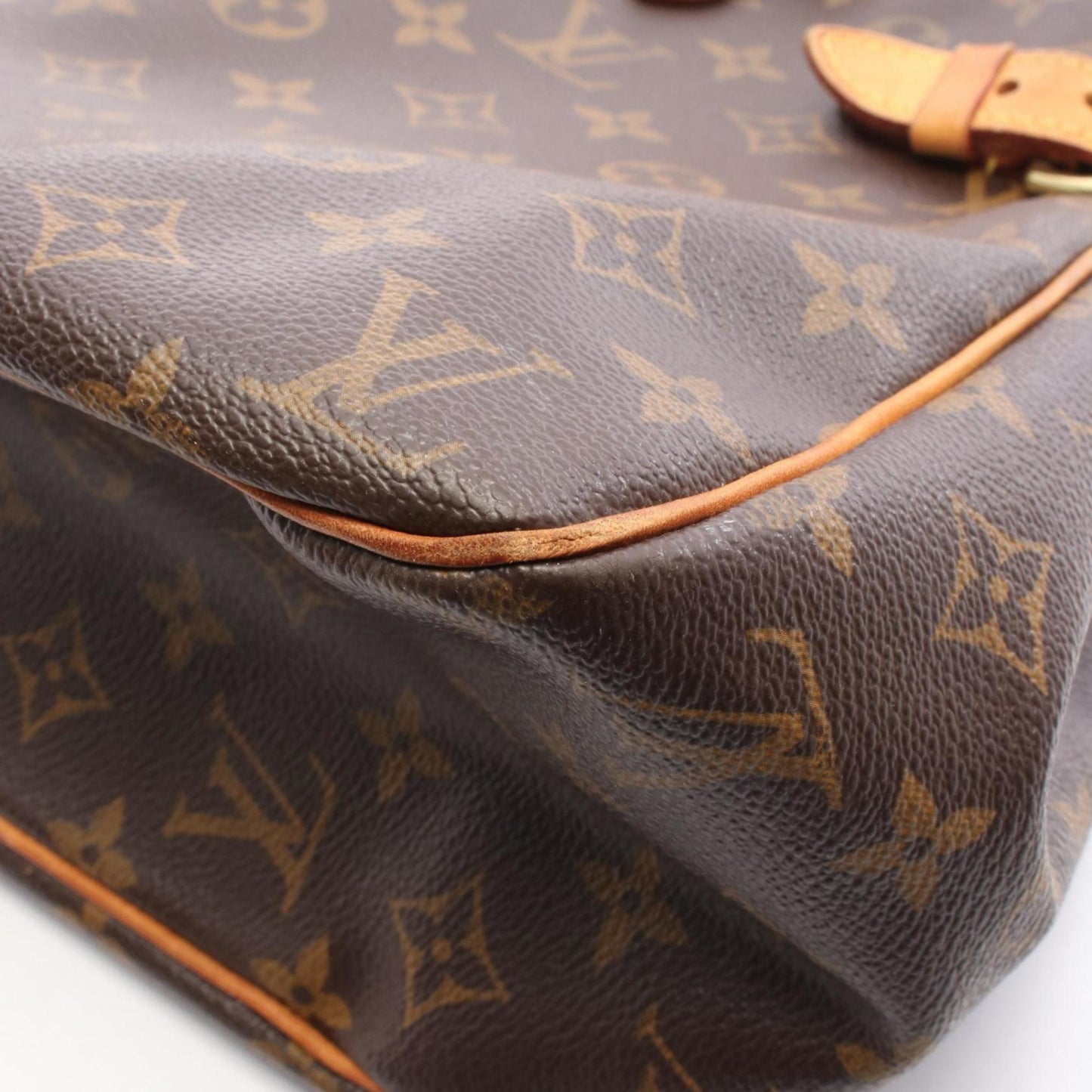 Louis Vuitton Batignolles Horizontal Monogram Shoulder Bag