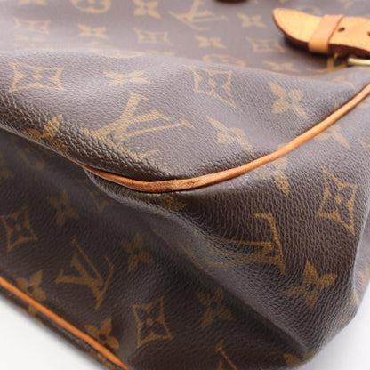 Louis Vuitton Batignolles Horizontal Monogram Shoulder Bag