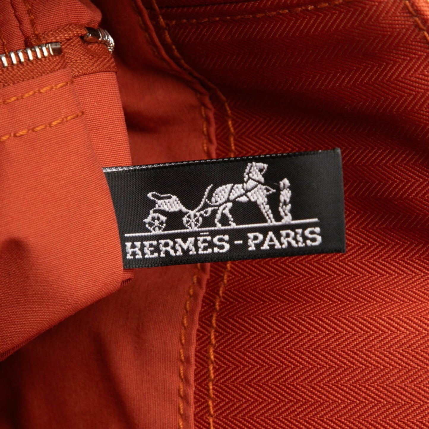 Hermes Herms Acapulco Cabas Mm Tote Bag In Orange Toile Chevron Leather