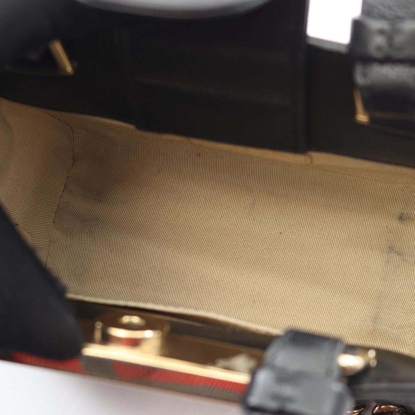 Chanel Matelasse Shoulder Bag In Grained Calfskin Leather