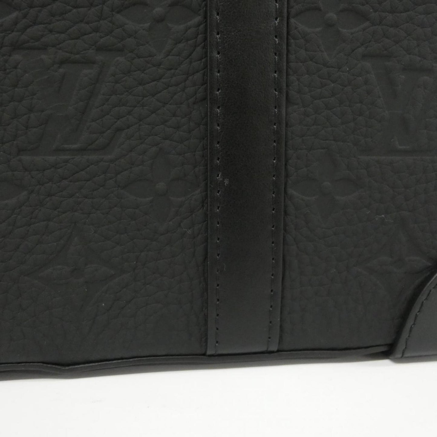 Louis Vuitton Taurillon Monogram Soft Trunk Wallet M80224 Shoulder Bag