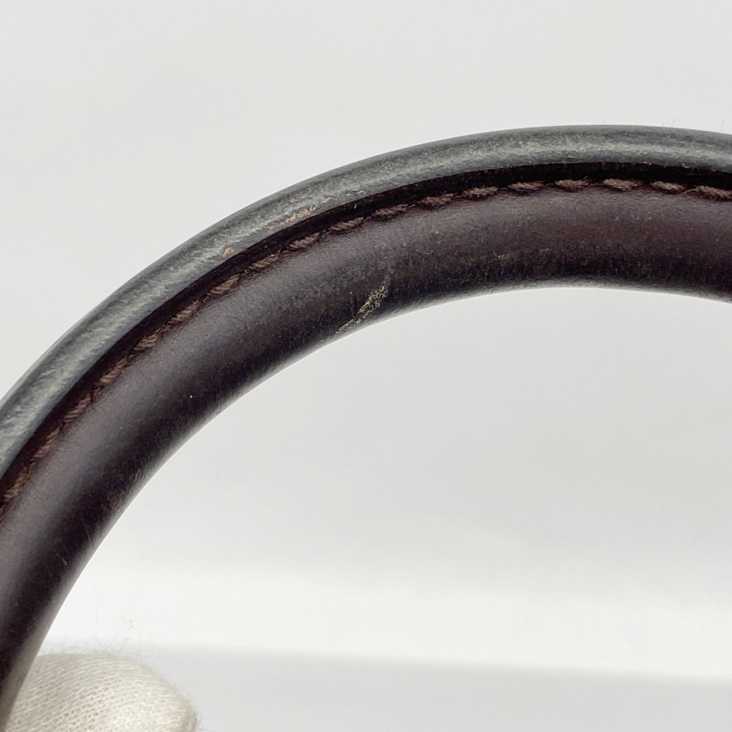 Louis Vuitton Taiga Kendall Pm Boston Bag M30126