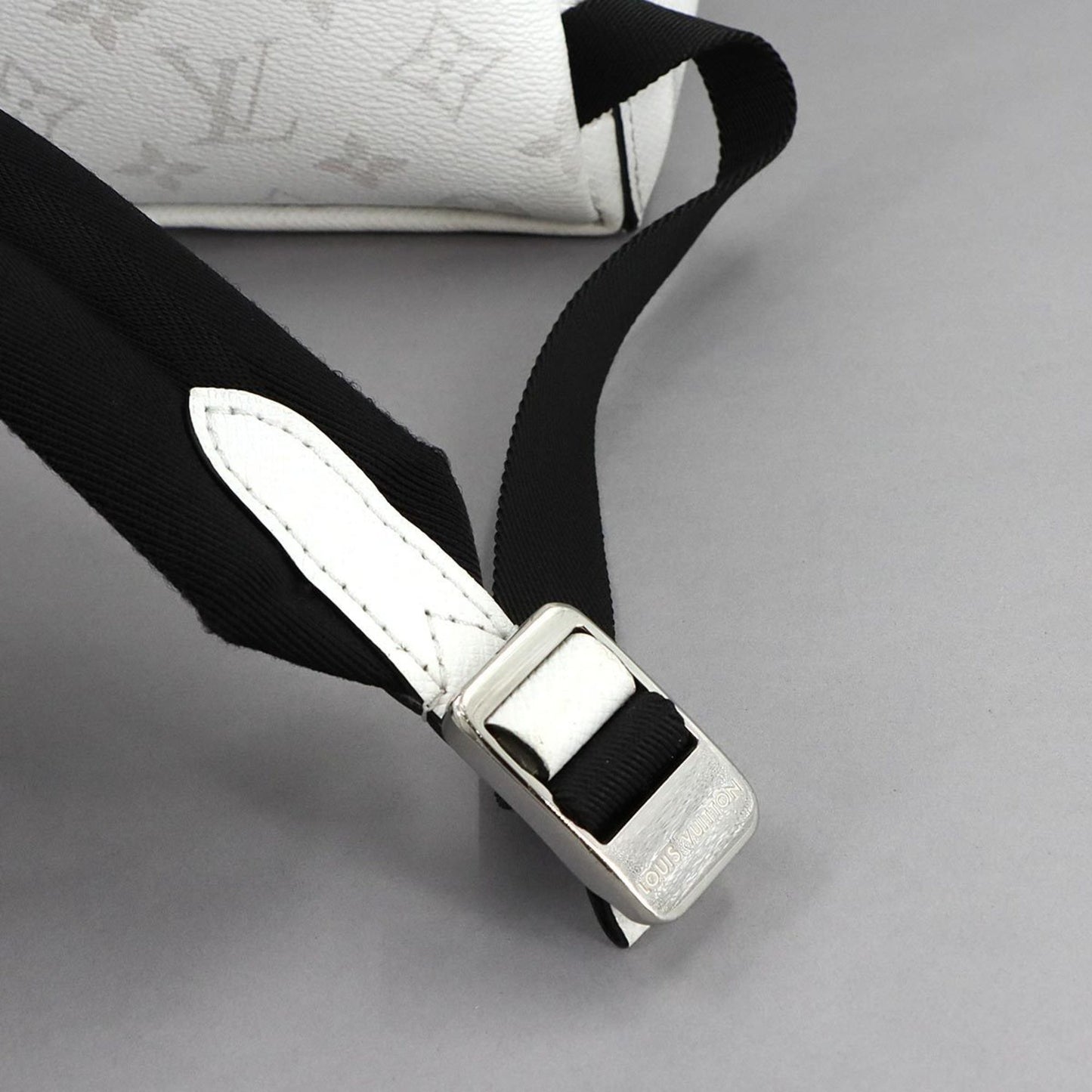 Louis Vuitton Taiga Rama Discovery Backpack Pm