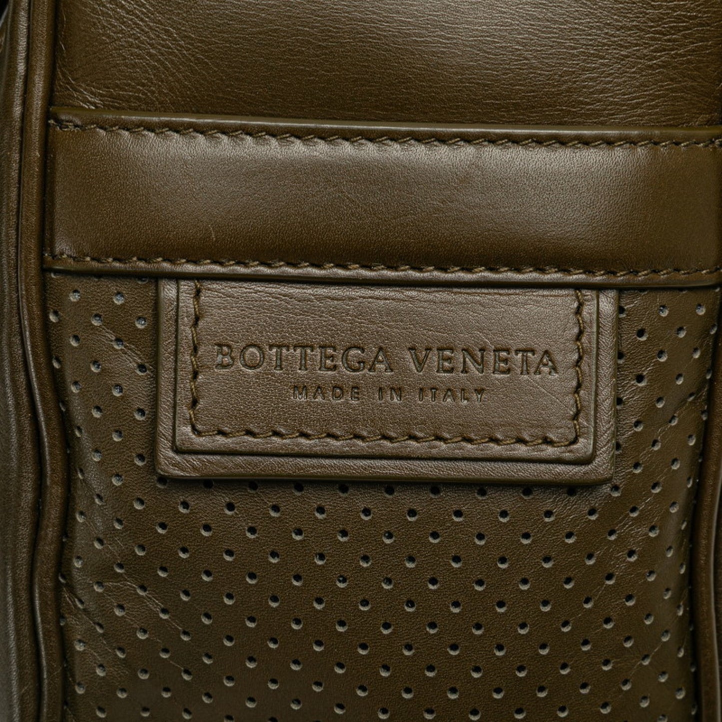 Bottega Veneta Leggero Punched Crossbody Shoulder Bag/Shoulder Pouch 566214 Khaki Green Lambskin
