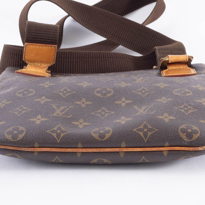 Louis Vuitton Pochette Bosphor Shoulder Bag M40044 Monogram