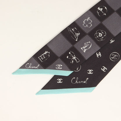 Chanel Scarf/Muffler
