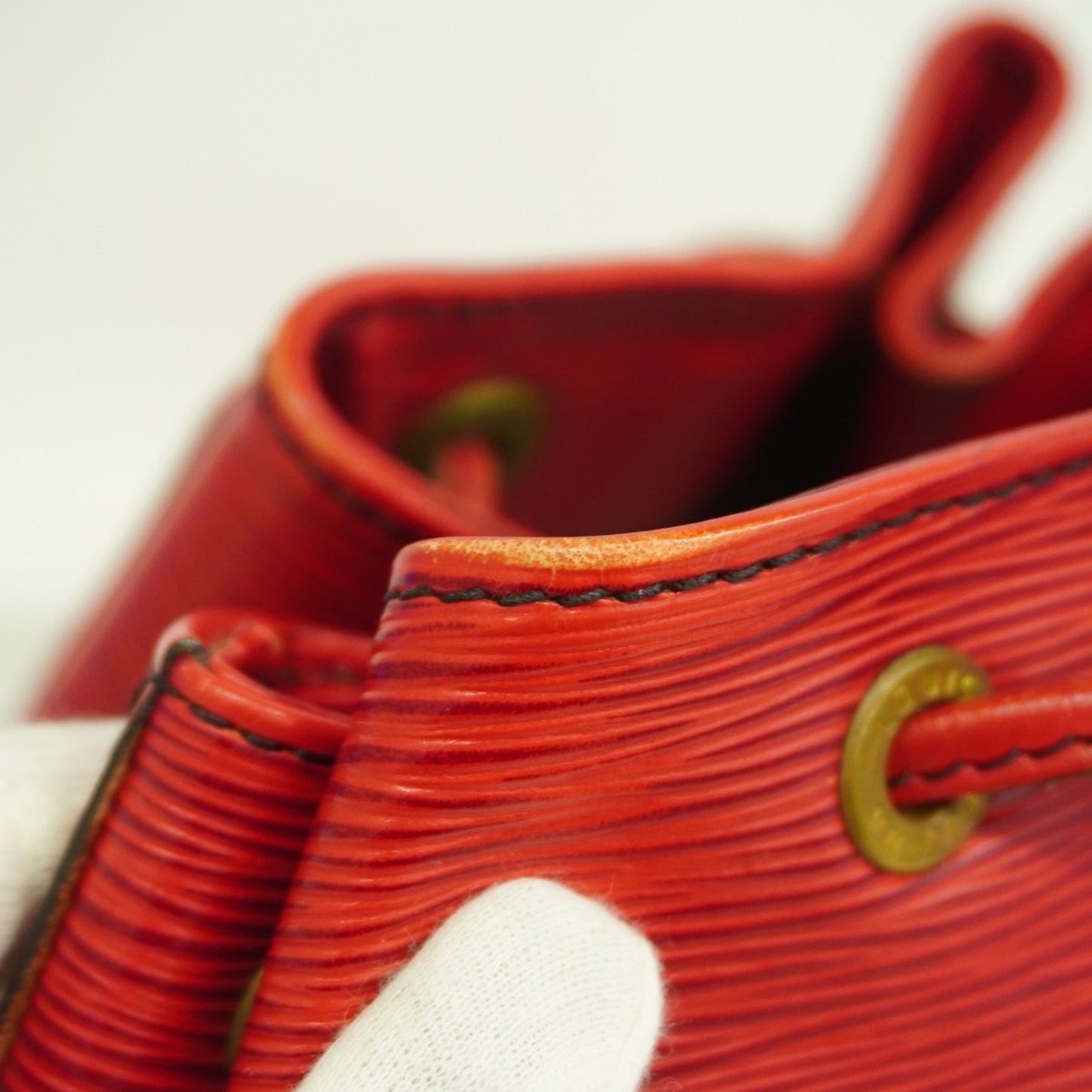 Louis Vuitton Petit Noe Shoulder Bag M44107 Castilian Red